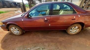 A picture of 2001 Toyota Camry