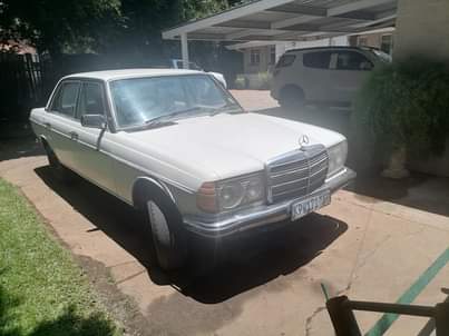 mercedes benz 300d