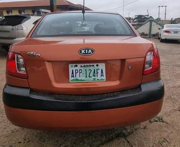 A picture of Sweet ride registered 2006 kia Rio Engine very cool Gear