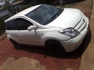 used toyota ist