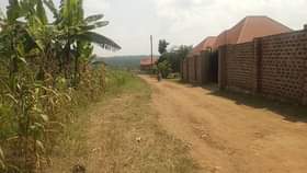 A picture of 18 5m Plots on sale located at matugga kigogwa bombo