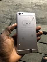 vivo x7