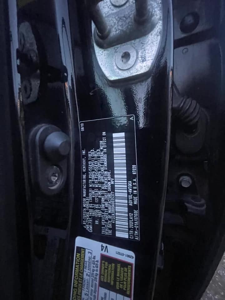 A picture of TOYOTA VENZA 011