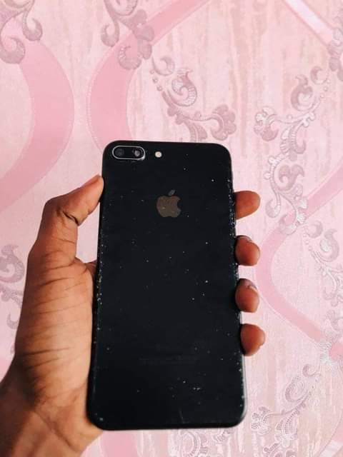A picture of iphone 7 plus