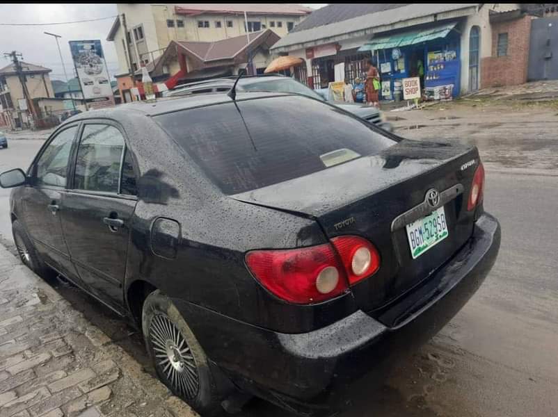 A picture of TOYOTA COROLLA 2004 ENGINE AC GEAR BODY OKAY PRICE 3M