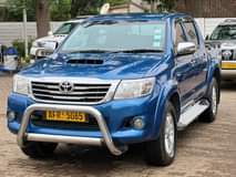 used toyota hilux