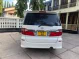 A picture of 2004 TOYOTA ALPHARD