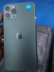 A picture of Iphone 11 pro Dubai used clean as new.