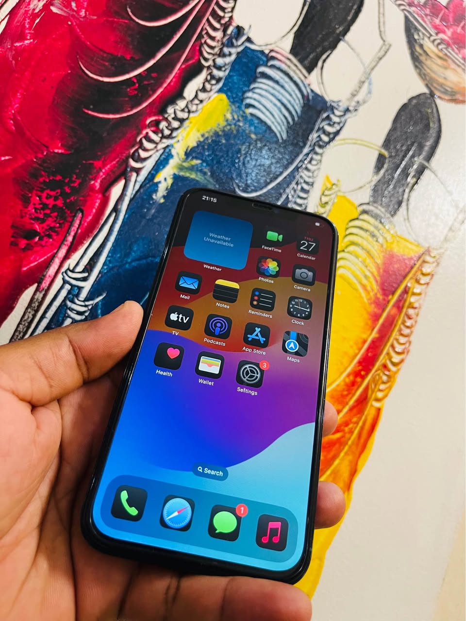 A picture of Iphone 12 pro max available Gb 128 Used clean BH