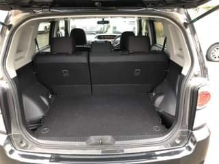 A picture of 2010 Toyota Rumion