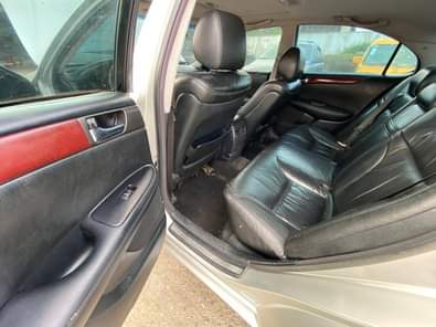 A picture of 2006 Es330 lexus neatly nigerian used 3 6m WhatsApp 09073736022