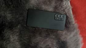 A picture of SAMSUNG A52