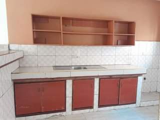 A picture of 3 bedrooms standalone for rent in Kira 700K
