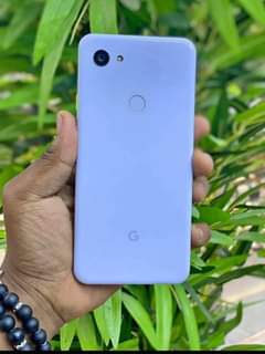 A picture of Google PIXEL 3a