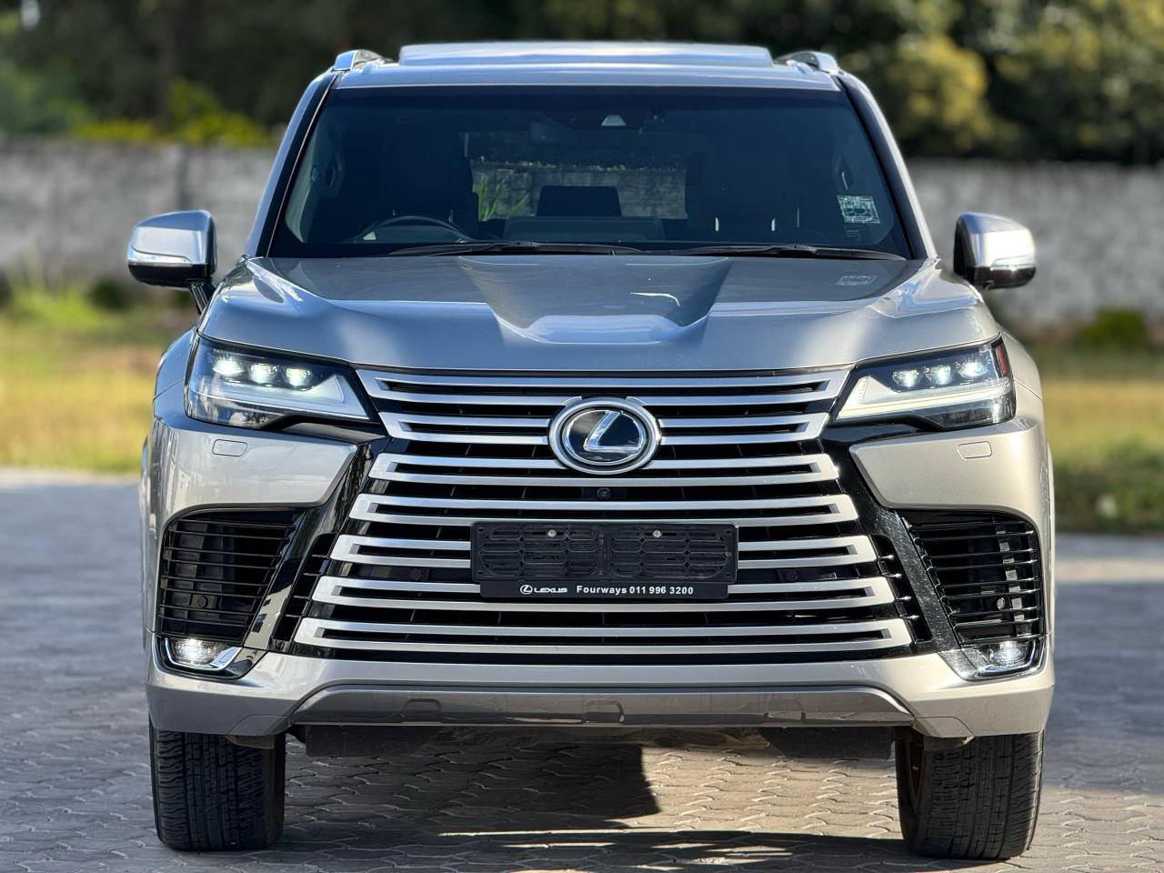 lexus