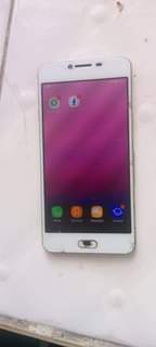 A picture of Samsung C7