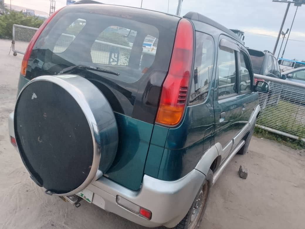 A picture of DAIHATSU JEEP 4X4 Suzuki product Engine Gear AC needs attention