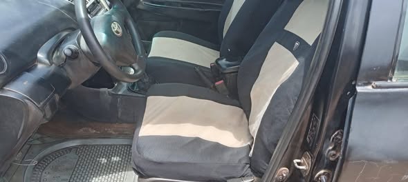 A picture of Toyota Yaris manual gear first body good engine and gear