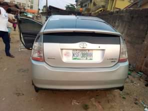 A picture of Toyota Prius 2005 First body everything works perfectly ok Going