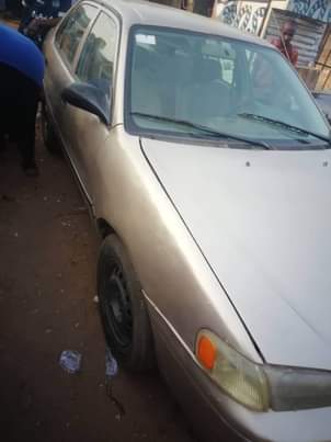 A picture of Toyota Corolla 2001 Neatly used and painted Manual Gear Engine