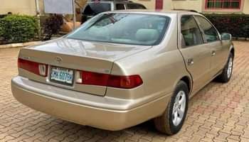 A picture of Extremely Clean Toyota Camry 2001 Model Droplight For Sale KogiStateNigeria