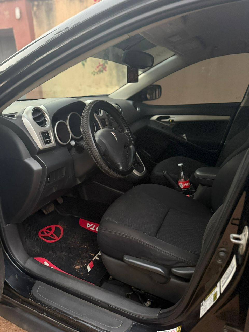 A picture of QUICK SALES SEPER CLEAN USED PONTIAC VIBE 2010 MODEL BELGIUM