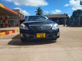 A picture of Toyota crown