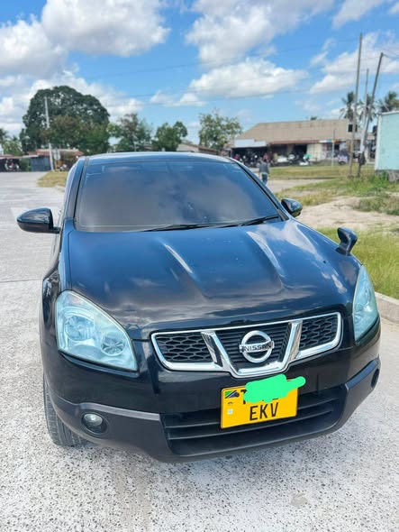 A picture of NALENGESHA NISSAN DUALIS MIL 13 000 000 FIXED OPENROOF 2011