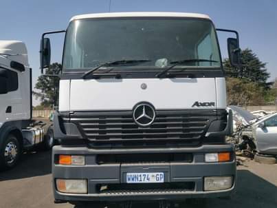 classifieds/cars mercedes