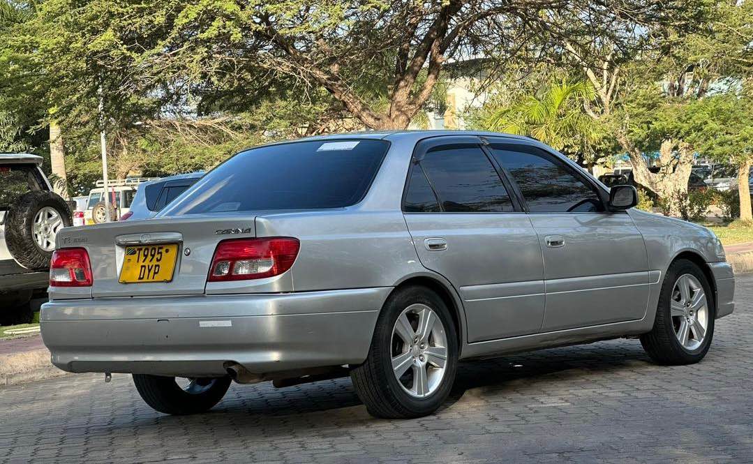 A picture of TOYOTA CARINA Ti PRICE 13.8 MILLION YEAR 2000 ENGINE CAPACITY