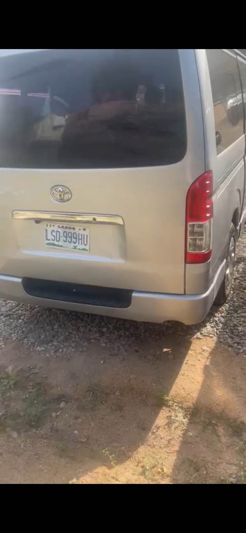A picture of Toyota Hiace bus
