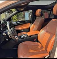 A picture of Mercedes Benz GLE450 2017 model