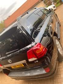 A picture of TOYOTA Land Cruiser ZX 2017 MODEL