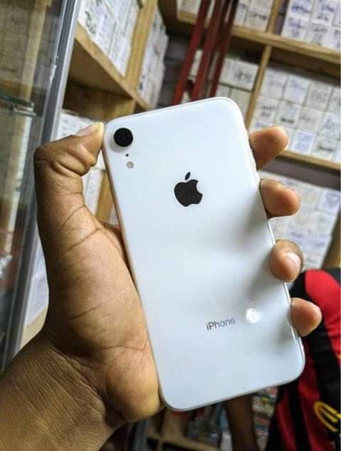 A picture of iPhone xr