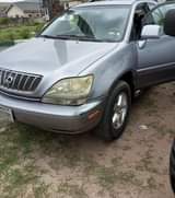 A picture of Clean body 2002 Model Lexus Rx300 Buy and drive Engine