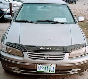 A picture of Toyota Camry salon car 1 4m