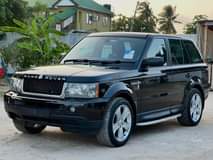 A picture of Range Rover Sport HSE Price 58 5 0653995986