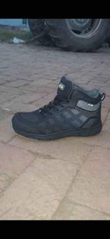 safety shoes