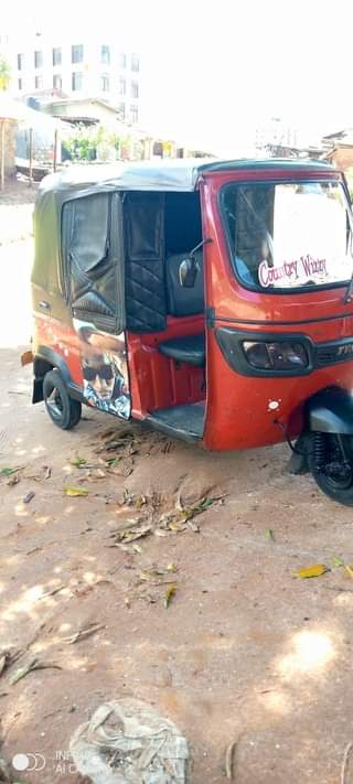 A picture of TVS KING