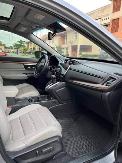 A picture of REG 2023 HONDA CR V