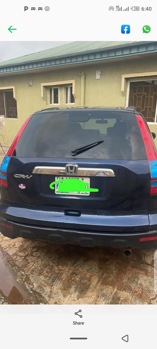 A picture of Honda CRV 2008