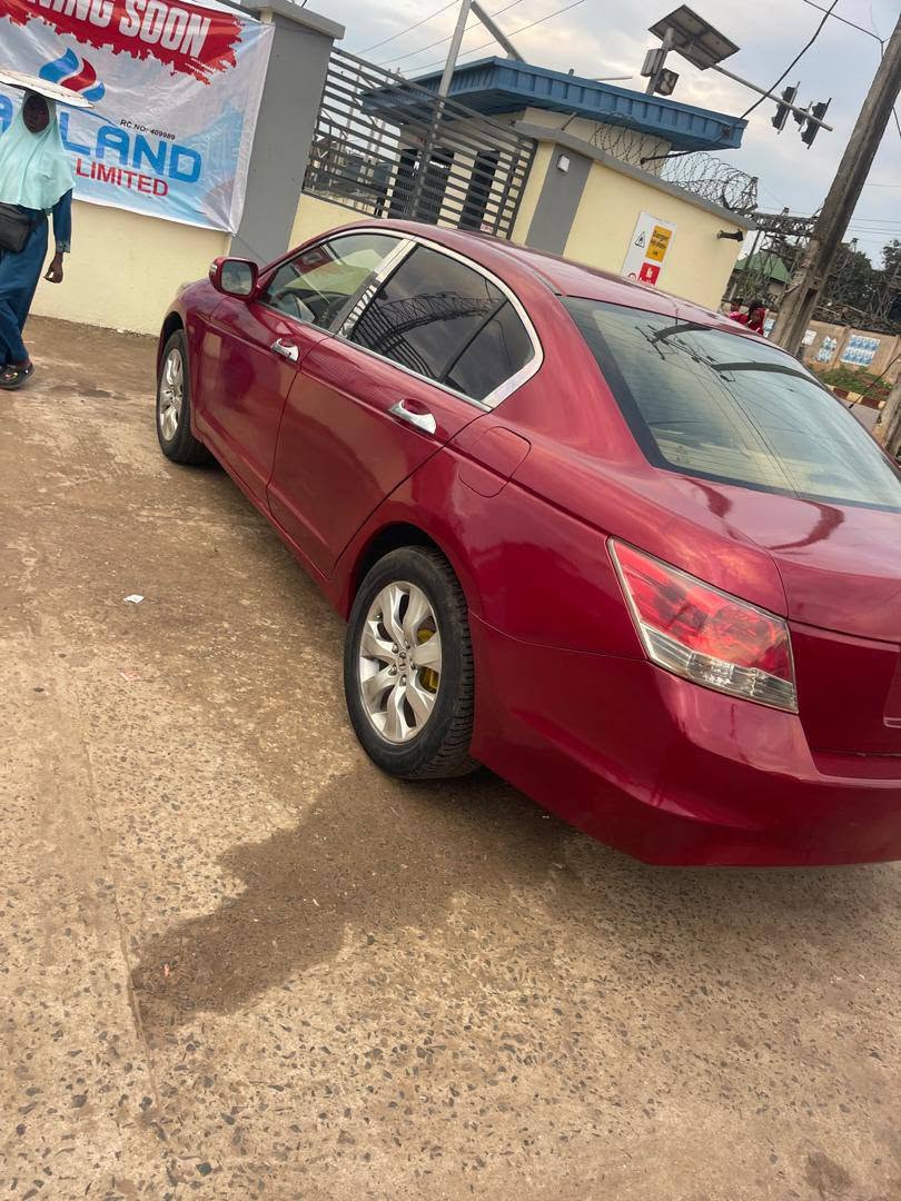 A picture of Honda Accord 2009