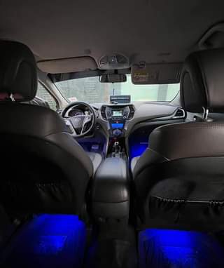A picture of Ex_Clean 2015 HYUNDAI SANTAFE. 07088153375.