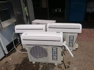 A picture of EX UK air conditioner
