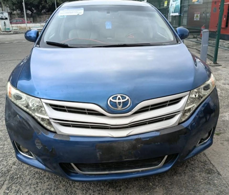 A picture of RELOCATION DEAL TOYOTA VENZA 2010 MODEL PURE FIRST BODY PAN