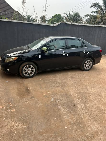 A picture of Highest grade Toyota Corolla 08 for sale everything working perfectly