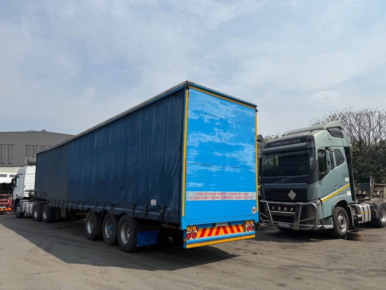 tri axle