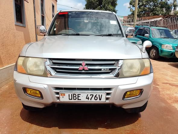 A picture of Pajero automatic diesel 25 millions CALL 0786 92 82 59