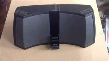 A picture of Kicker Amphitheater Bluetooth speaker
