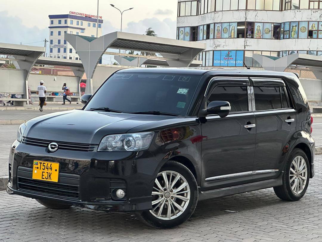 A picture of TOYOTA RUMION